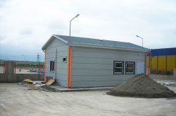 Amenajarea clădirii prefabricate a fost finalizată